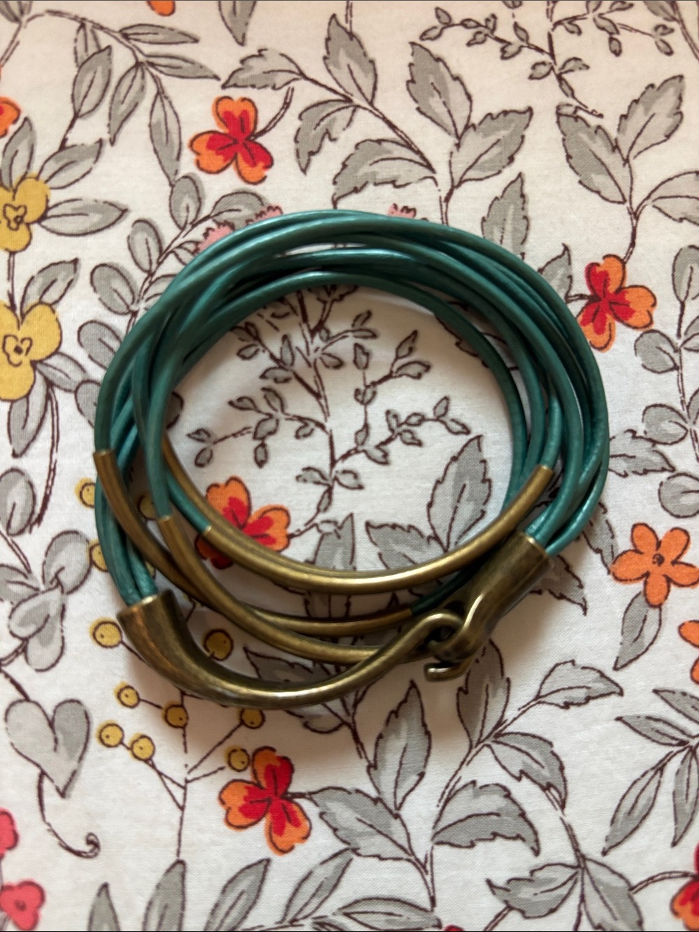 Source Unknown Teal Multi-Strand Wrap Bracelet with Antique Gold Hardware